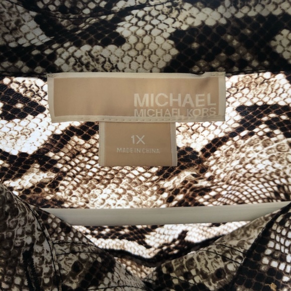 Michael Kors Snake Print Button up Shirt - Picture 2 of 5